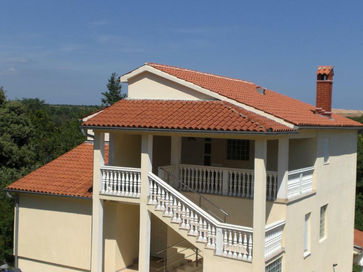 Apartment Cota Vinkuran Luaran gambar